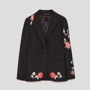 Brand new Zara blazer / slim fit